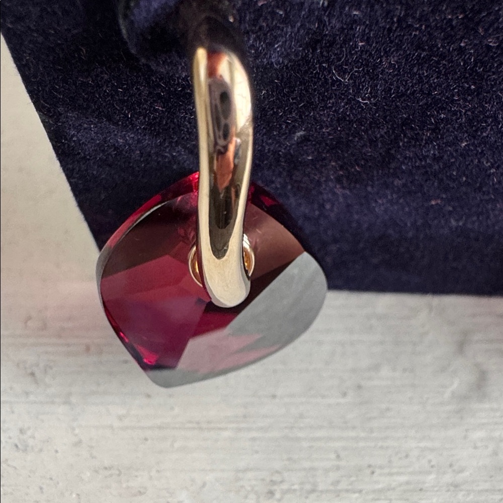 NWT! Swarovski Gold and Red Crystal Earrings - Picture 8 of 12